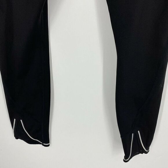 Athleta Tight Run Free 7/8 Pockets - Picture 8 of 11